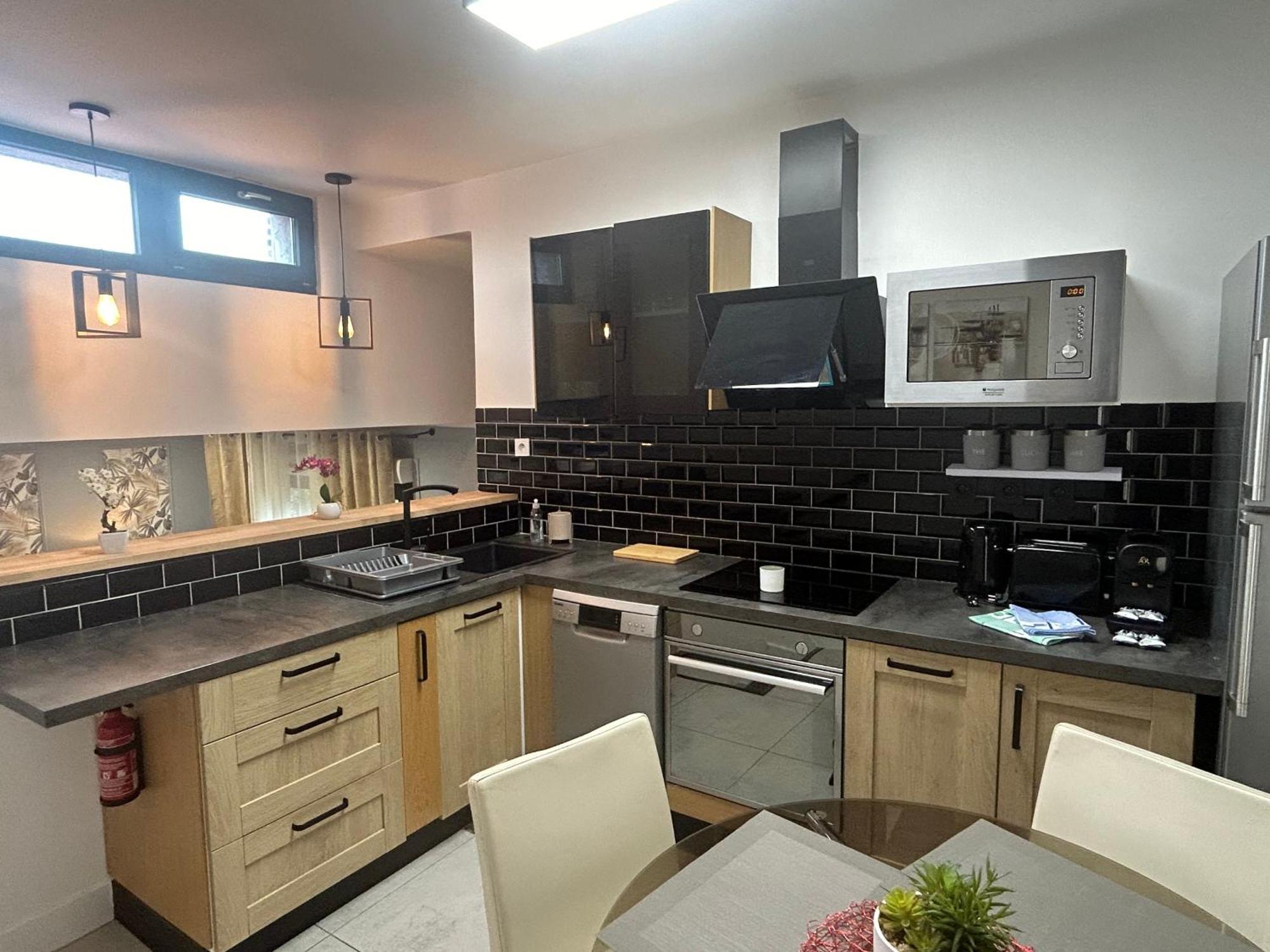 Marvel House - Disneyland 5Min, Private Parking, Terrace Magny-le-Hongre Exterior foto